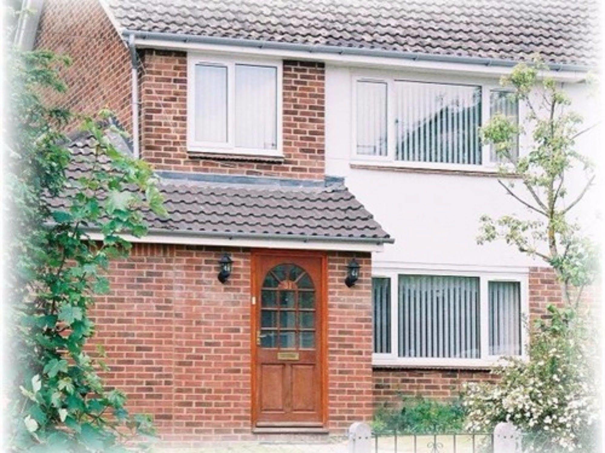 31 Queens Road Winchester Exterior photo